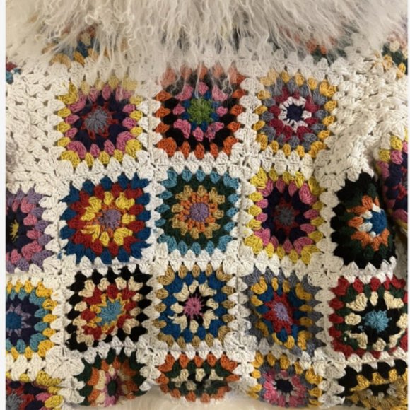 (SOLD) NWT Charlotte Simone Lucie Crochet Afghan Coat - Picture 2 of 9